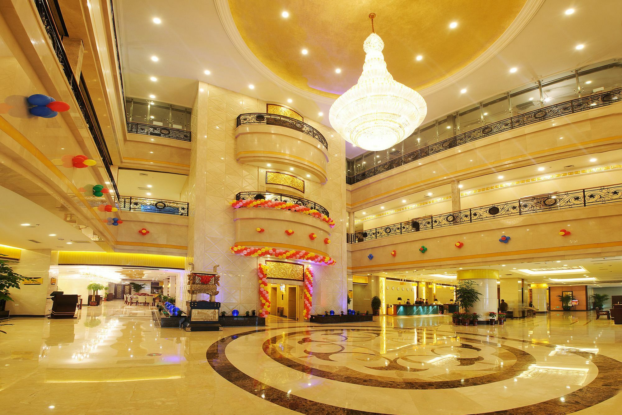 Urumqi Mingyuan New Times Hotel Εξωτερικό φωτογραφία